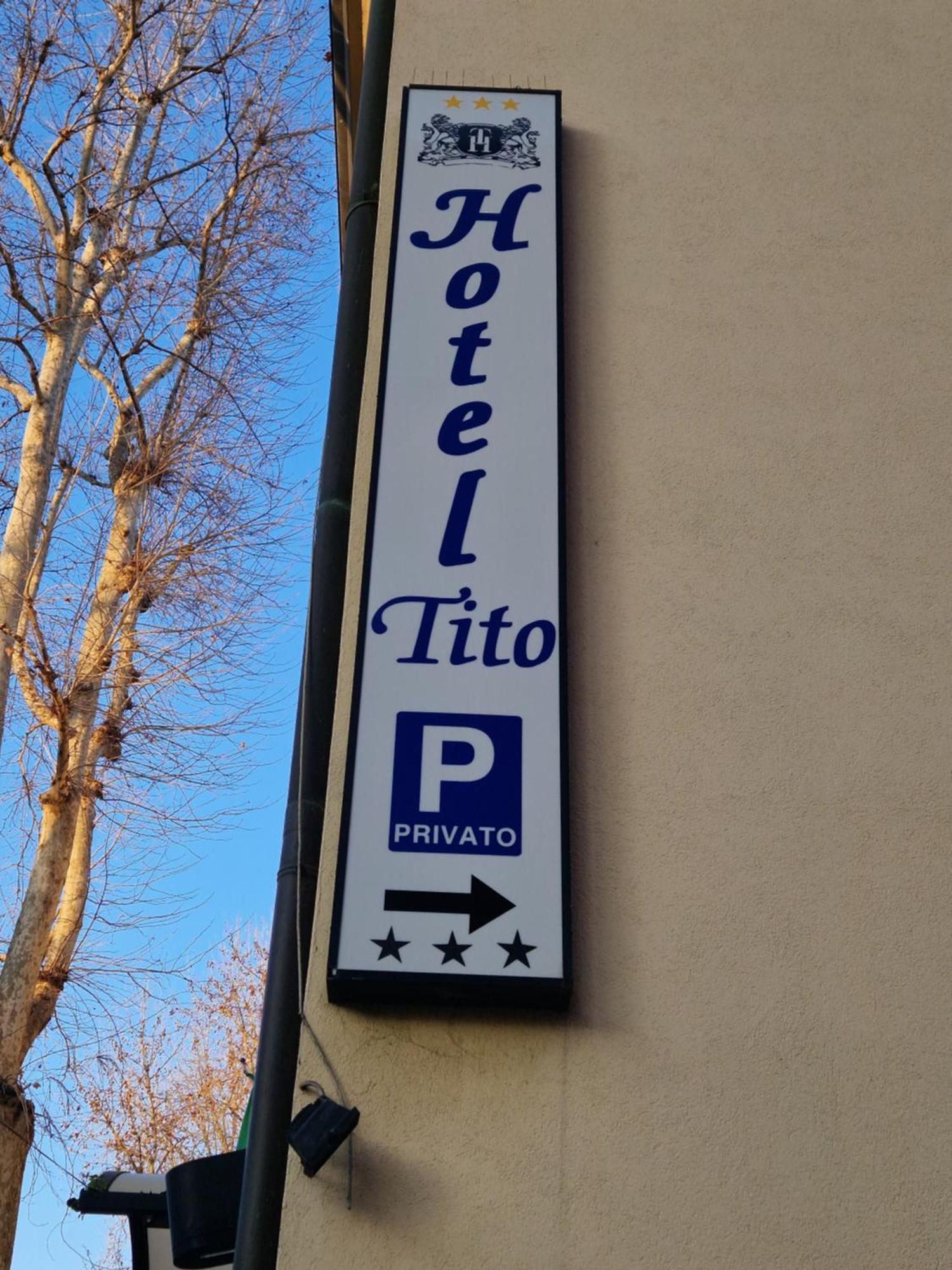 Hotel Tito Mestre Kültér fotó
