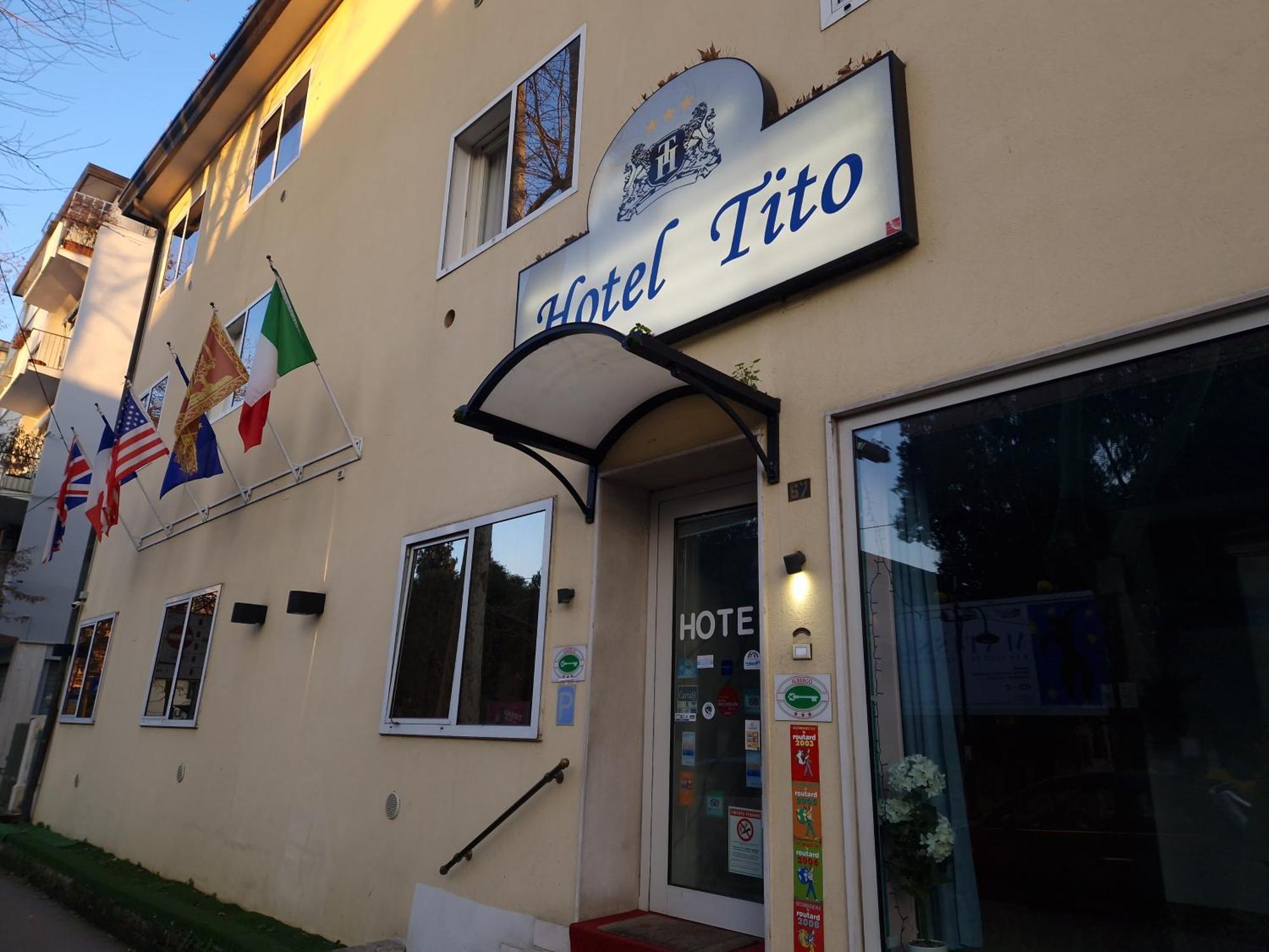 Hotel Tito Mestre Kültér fotó