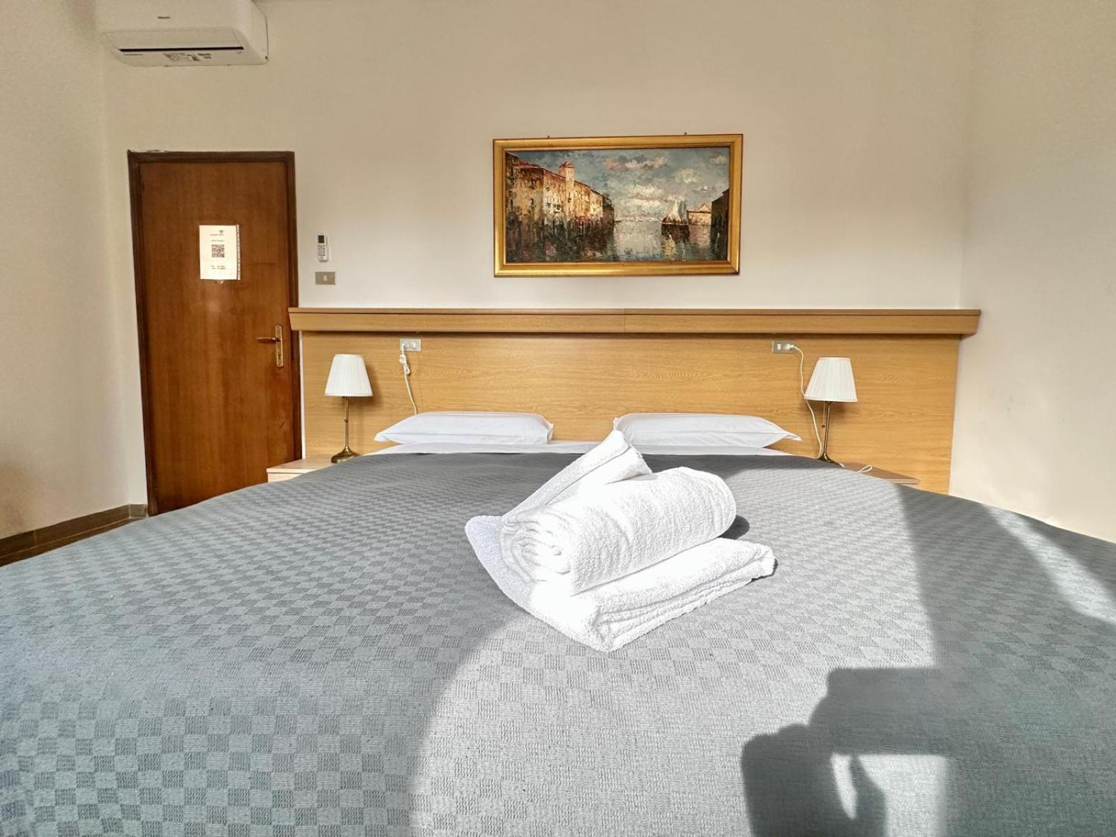 Hotel Tito Mestre Kültér fotó