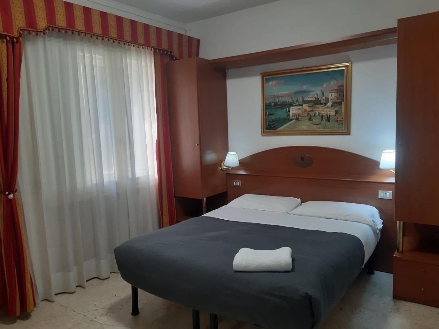 Hotel Tito Mestre Kültér fotó